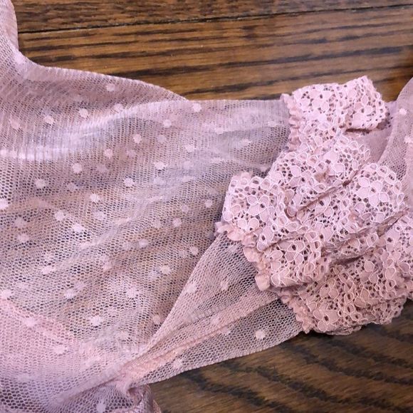 EXPRESS Dusty Rose Long Knit Sweater w Alternating Shear & Ruffle Sleeve Panels - Picture 8 of 9